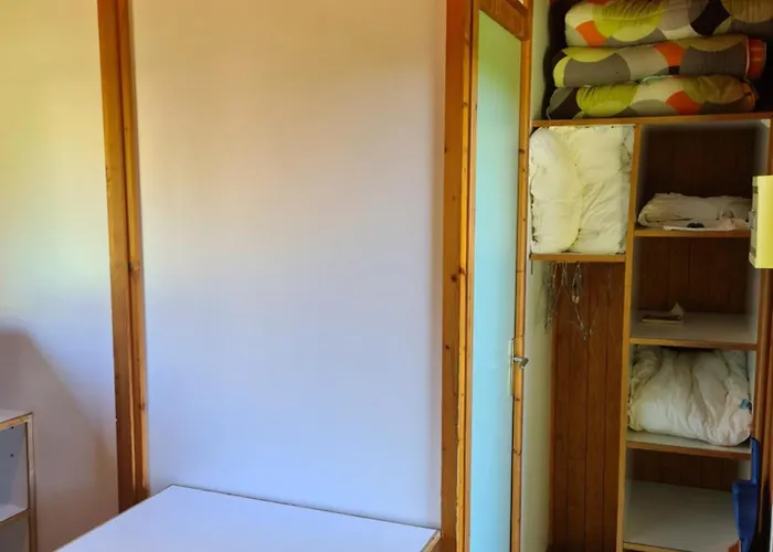 Les Guinguette مكان تخييم Capdenac-Gare