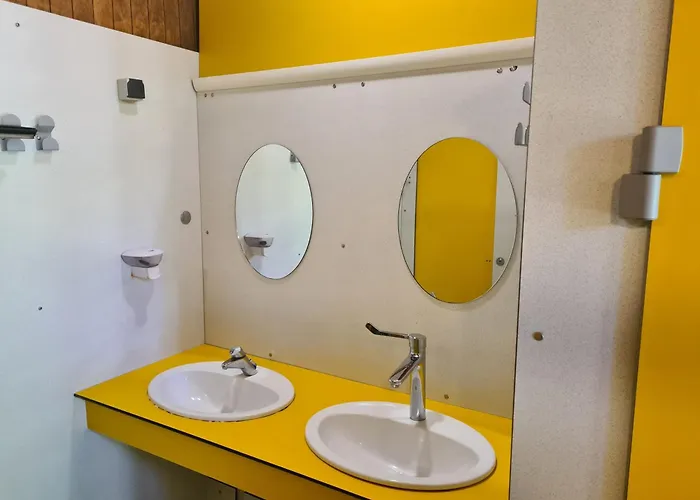 مكان تخييم Les Guinguette Capdenac-Gare