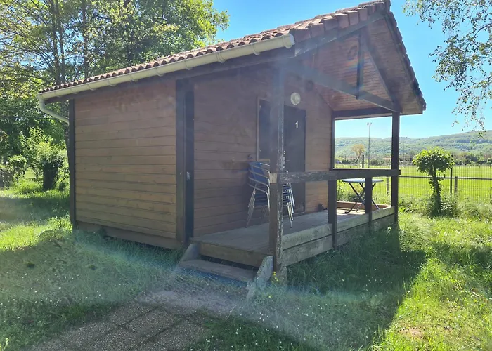 Les Guinguette مكان تخييم Capdenac-Gare